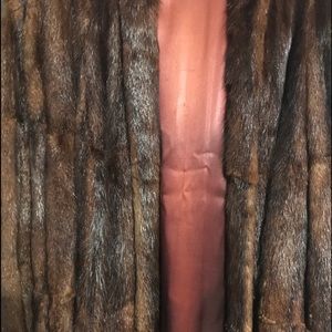 AUTHENTIC VINTAGE SABLE MINK OFFER! WONT LAST!
